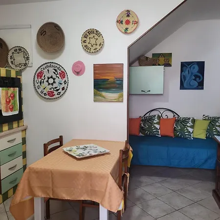 Apartman Maryel Sardinia Con Giardino *